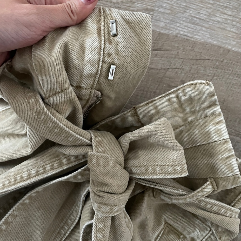 High Waisted Tan Denim Shorts with Bow Belt - Picture 4 of 6